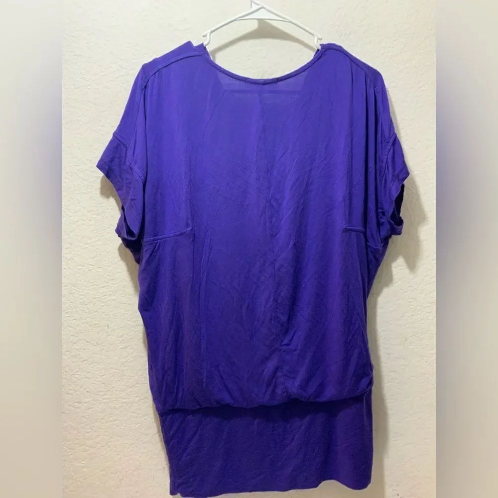 Anthropologie Bordeaux Los Angeles Purple Ruffle  Top Size L Scoop Neck